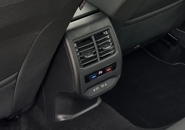 Seat Leon cena 82999 przebieg: 44915, rok produkcji 2021 z Sobótka małe 407